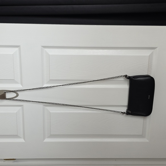 Pixie Mood Black Crossbody Bag with Chain Strap - Picture 2 of 9